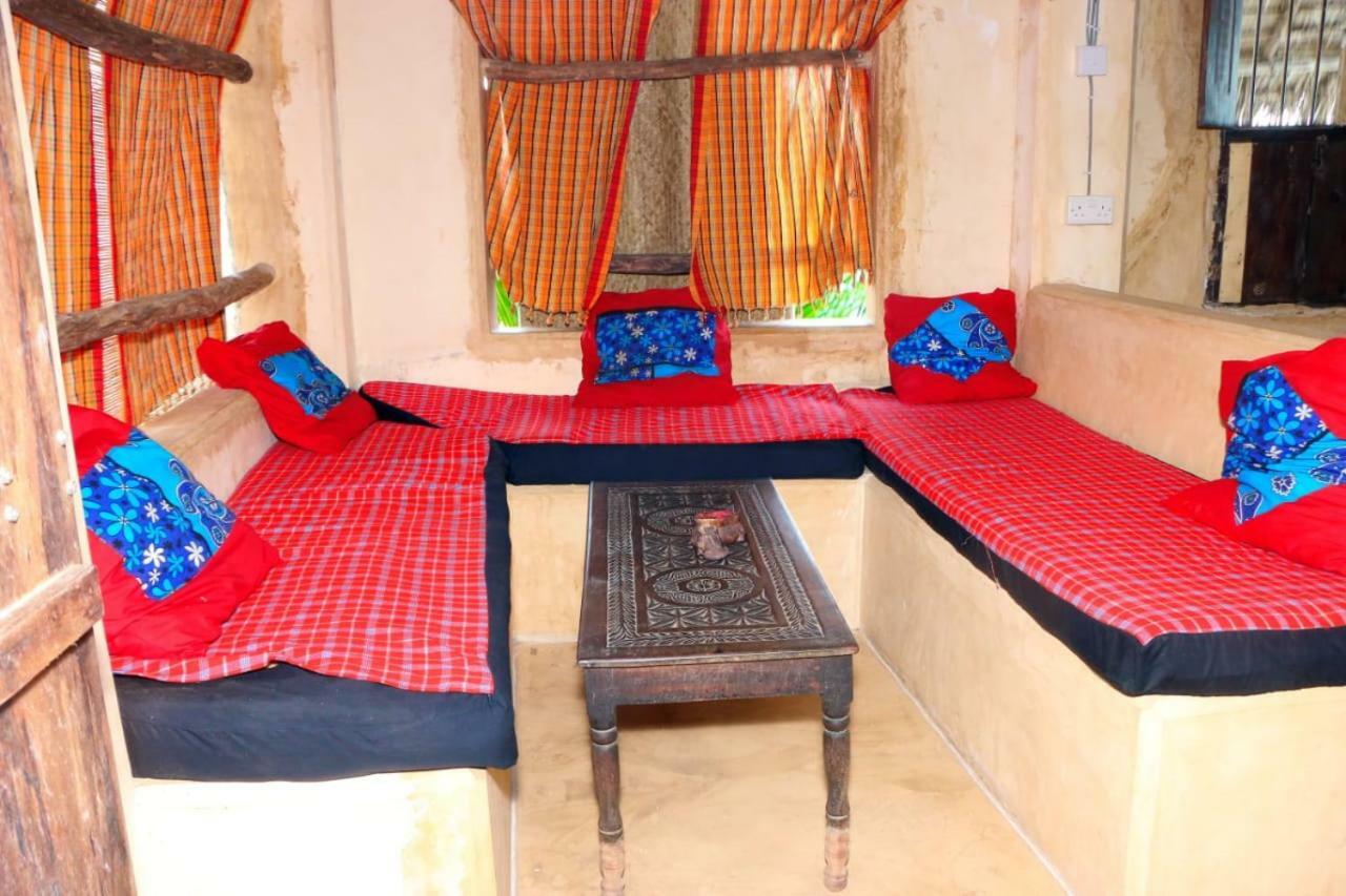 Wildebeeste Lamu Buitenkant foto